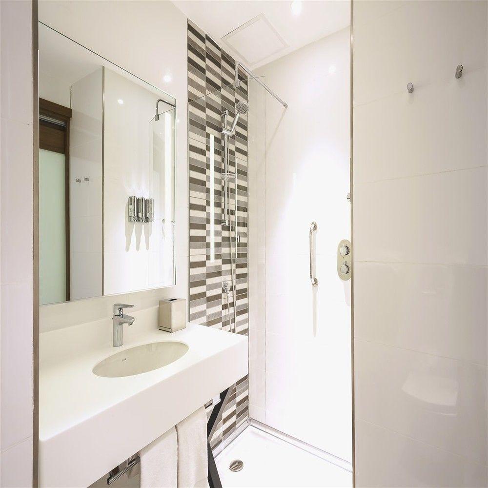 Hampton By Hilton Kocaeli Symbol Hotel Ngoại thất bức ảnh