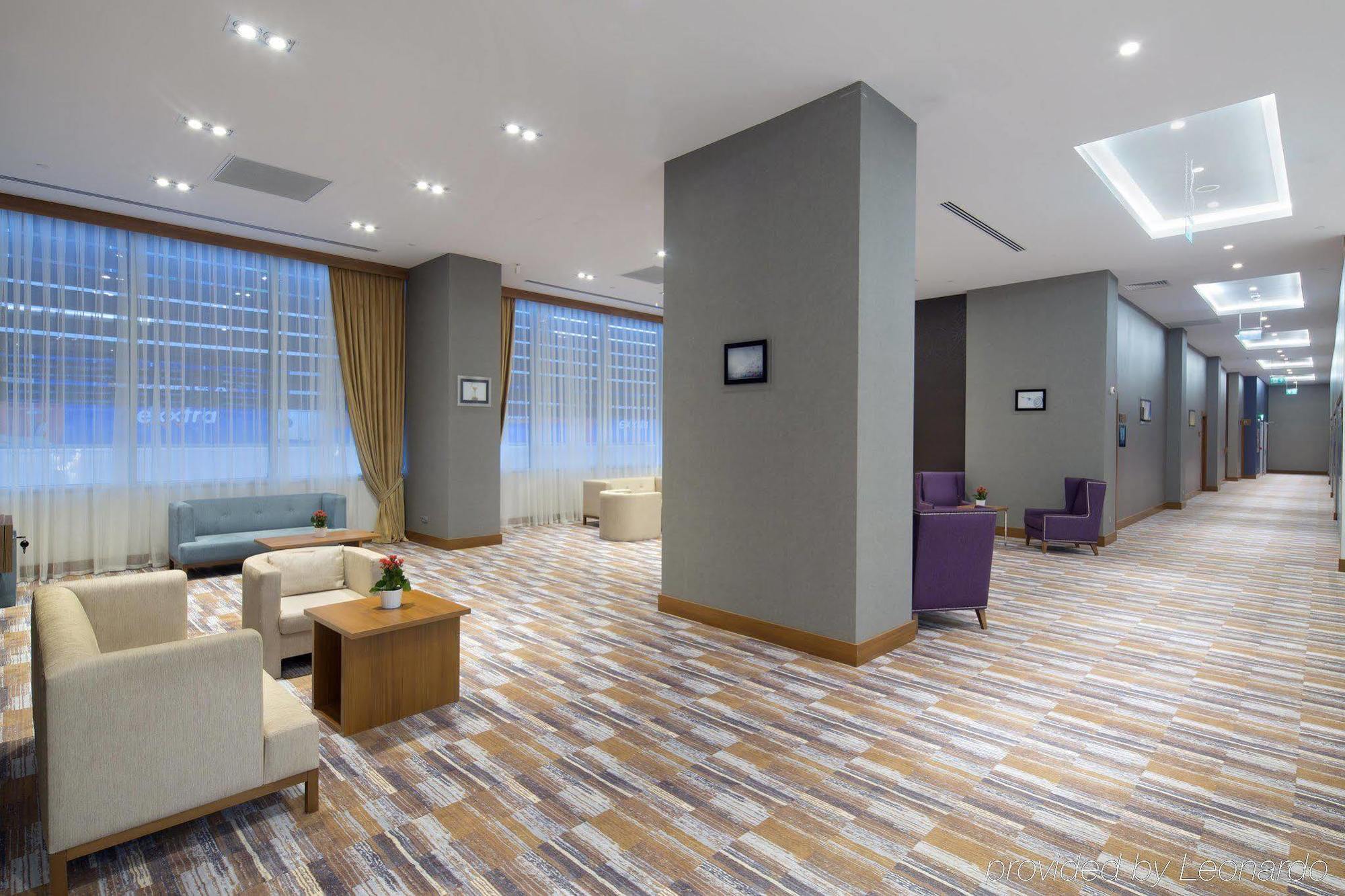 Hampton By Hilton Kocaeli Symbol Hotel Ngoại thất bức ảnh