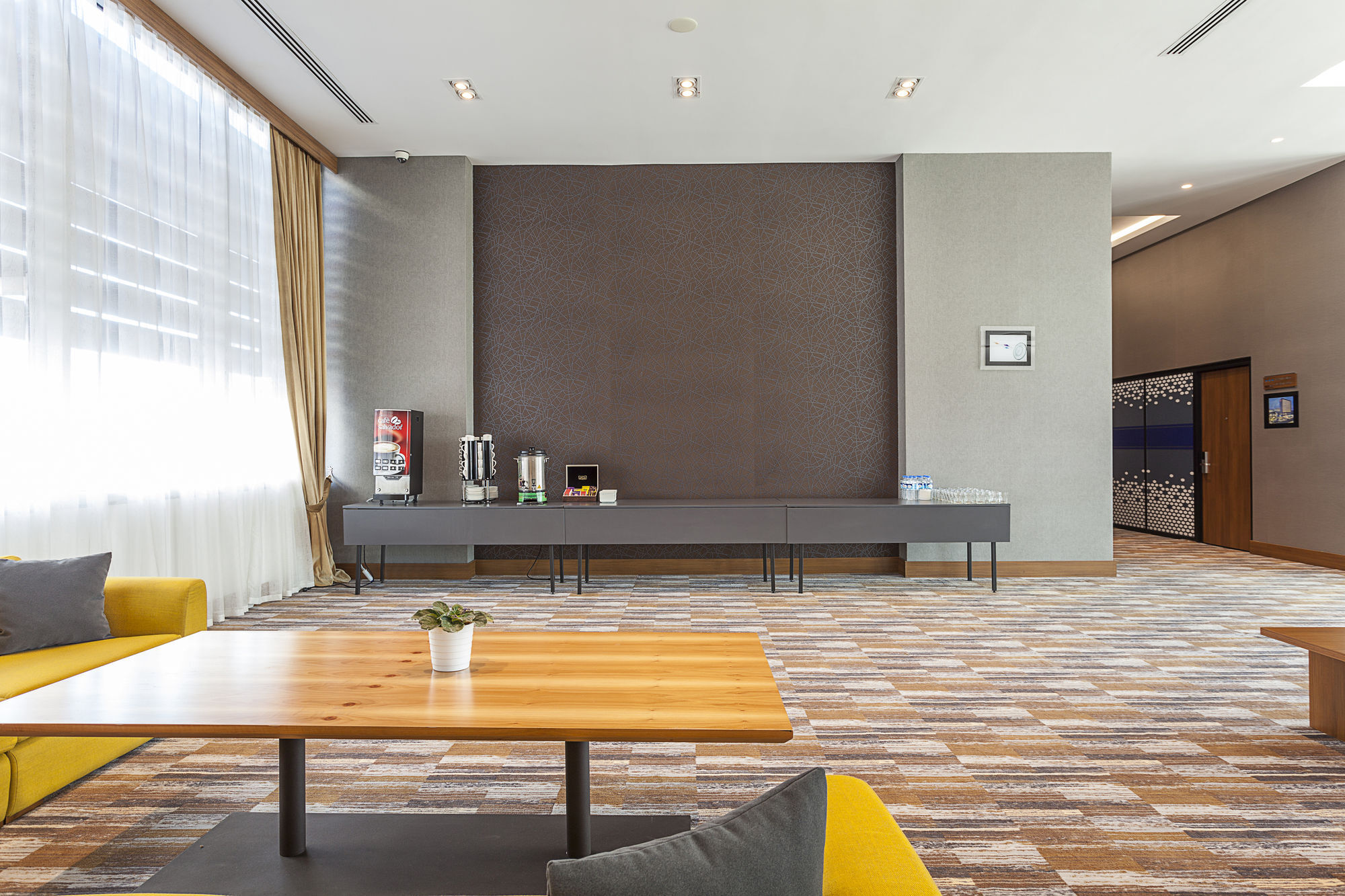 Hampton By Hilton Kocaeli Symbol Hotel Ngoại thất bức ảnh